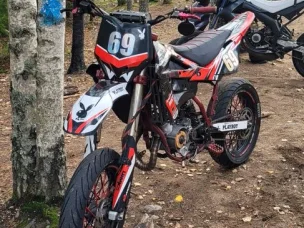 CH Racing CH