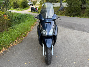 Piaggio X7