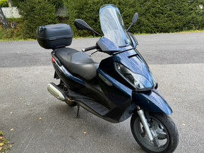 Piaggio X7