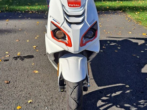 Peugeot Speedfight 4