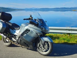 Kawasaki GTR