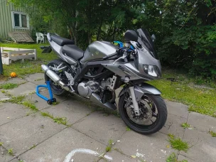 Suzuki SV