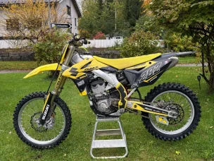 Suzuki RM-Z