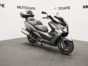 Honda FJS600