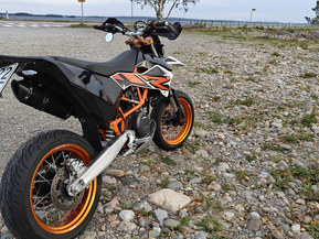 KTM 690