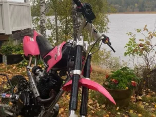 Muu merkki Muu malli