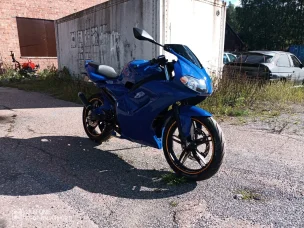 Yamaha TZR