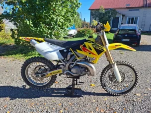 Suzuki RM