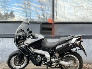Aprilia Caponord