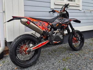 KTM 400