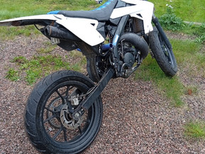 Drac Supermoto