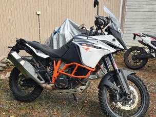 KTM 1090 R