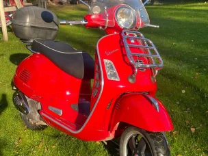 Vespa GTS