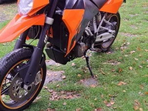 KTM 950