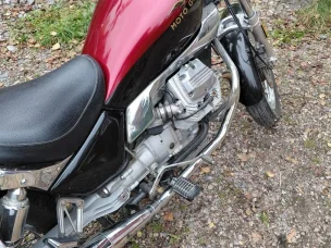 Moto Guzzi 750 Nevada Classic