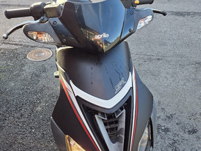 Aprilia SR