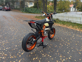 KTM 125