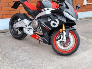 Aprilia RS