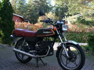 Suzuki GT