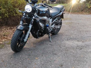 Yamaha FZ6