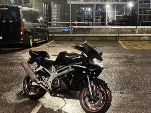 Aprilia SL