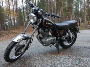 Suzuki GN