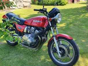 Suzuki GSX