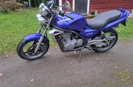 Kawasaki ER-5