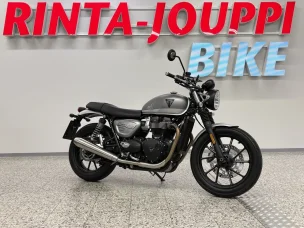 Triumph Street Twin
