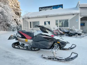 Yamaha Apex