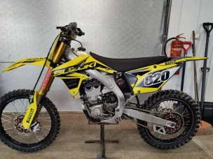 Suzuki RM-Z