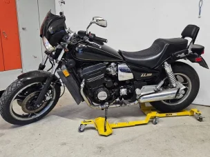 Kawasaki ZL