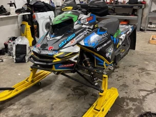 Ski-Doo RS