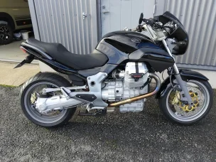 Moto Guzzi 850 Breva