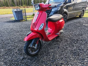 Vespa S