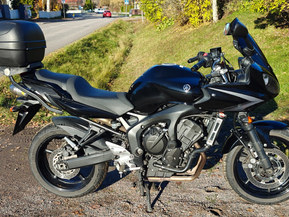 Yamaha FZ6-S