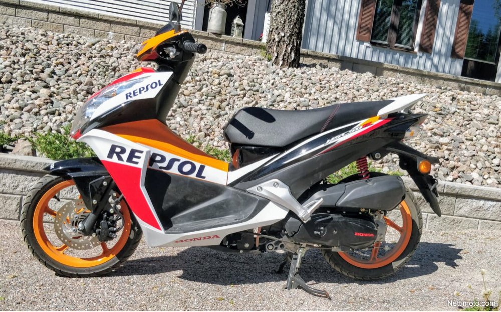 Honda deals repsol moped