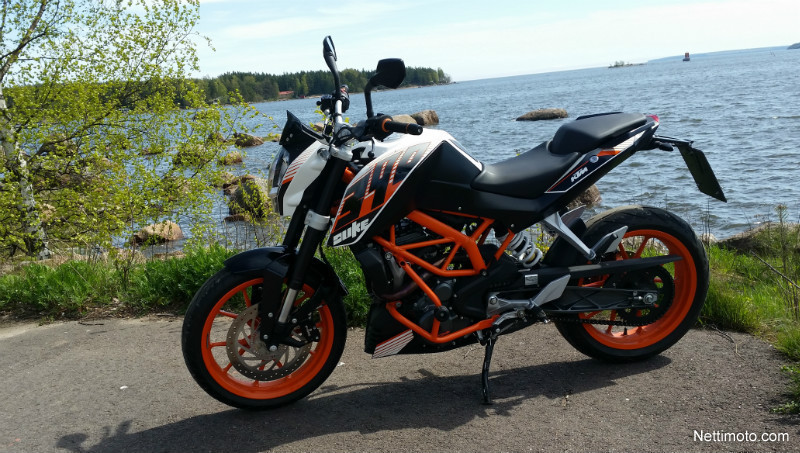 KTM 390