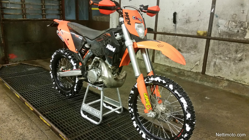 KTM 200