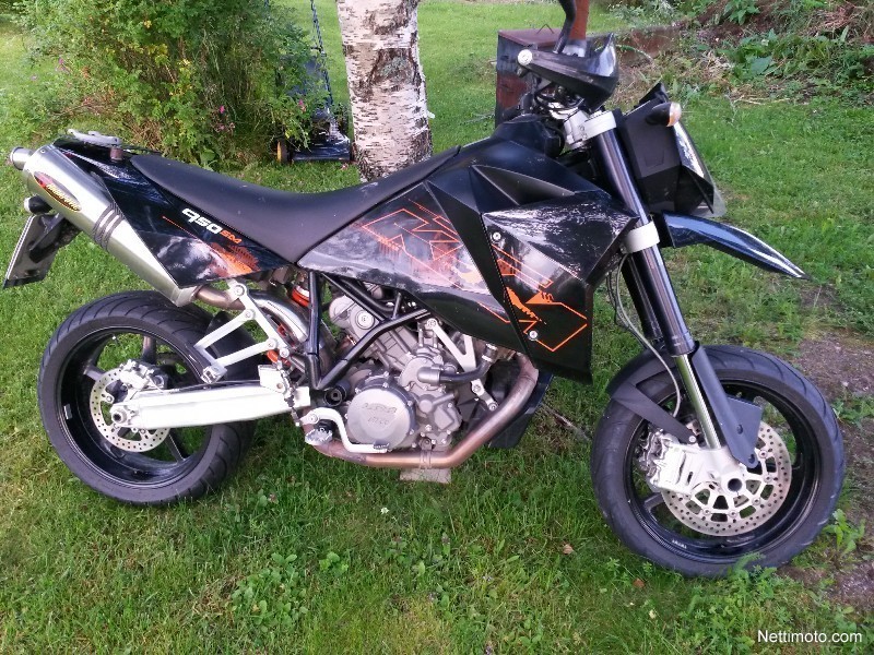 KTM 950