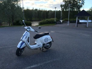 Vespa Super Sport