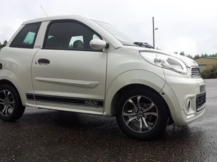 Microcar M8
