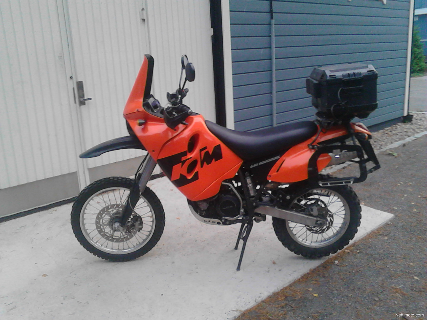 KTM 640