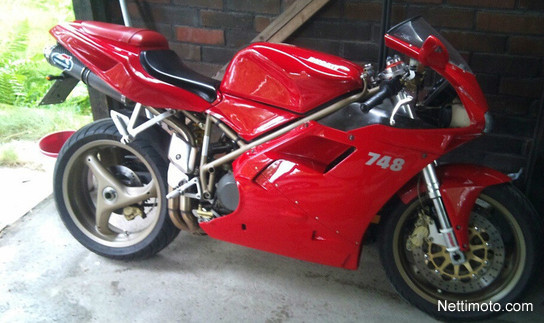 Ducati 748