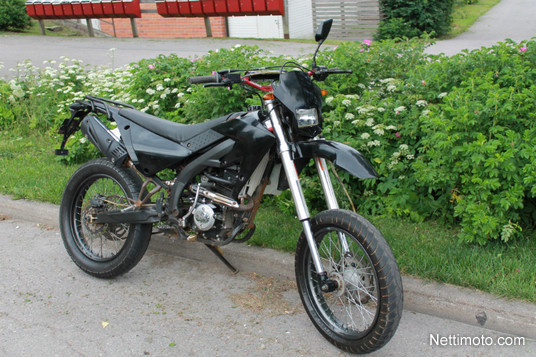 Helkama Supermoto2