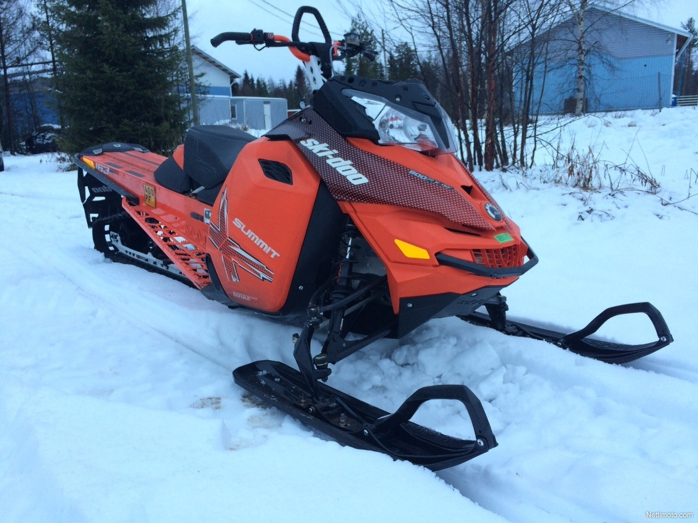 Ski-Doo Summit