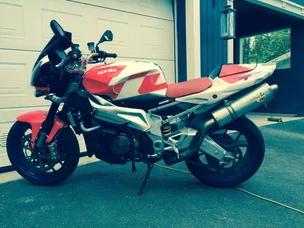Aprilia Tuono