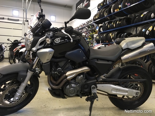 Yamaha MT-03