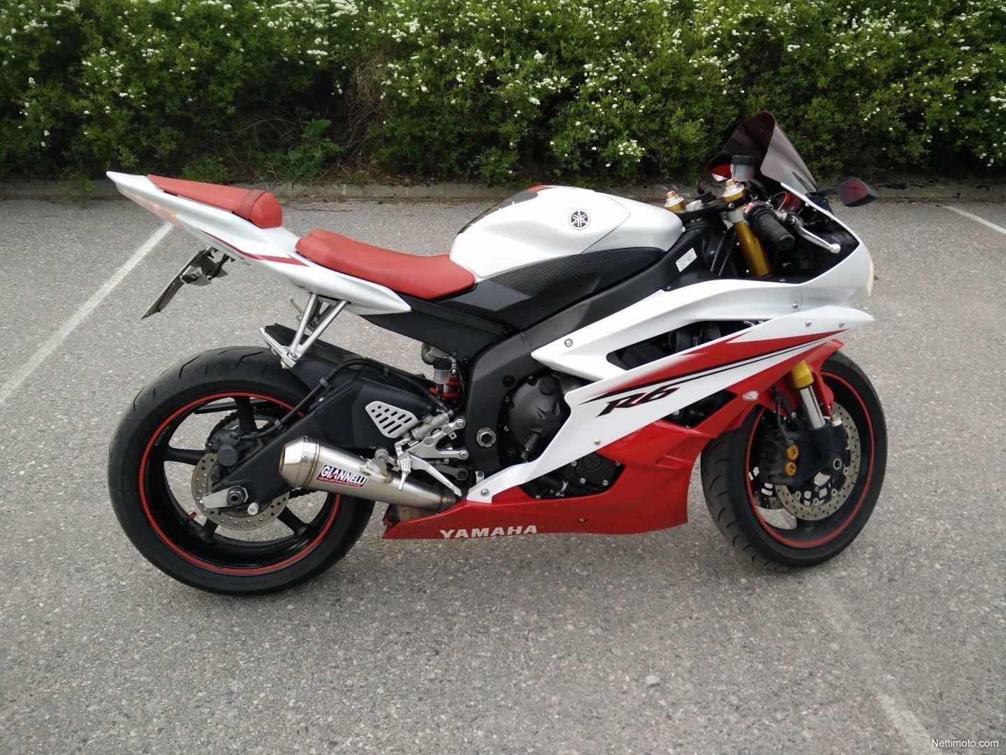Yamaha YZF-R6R