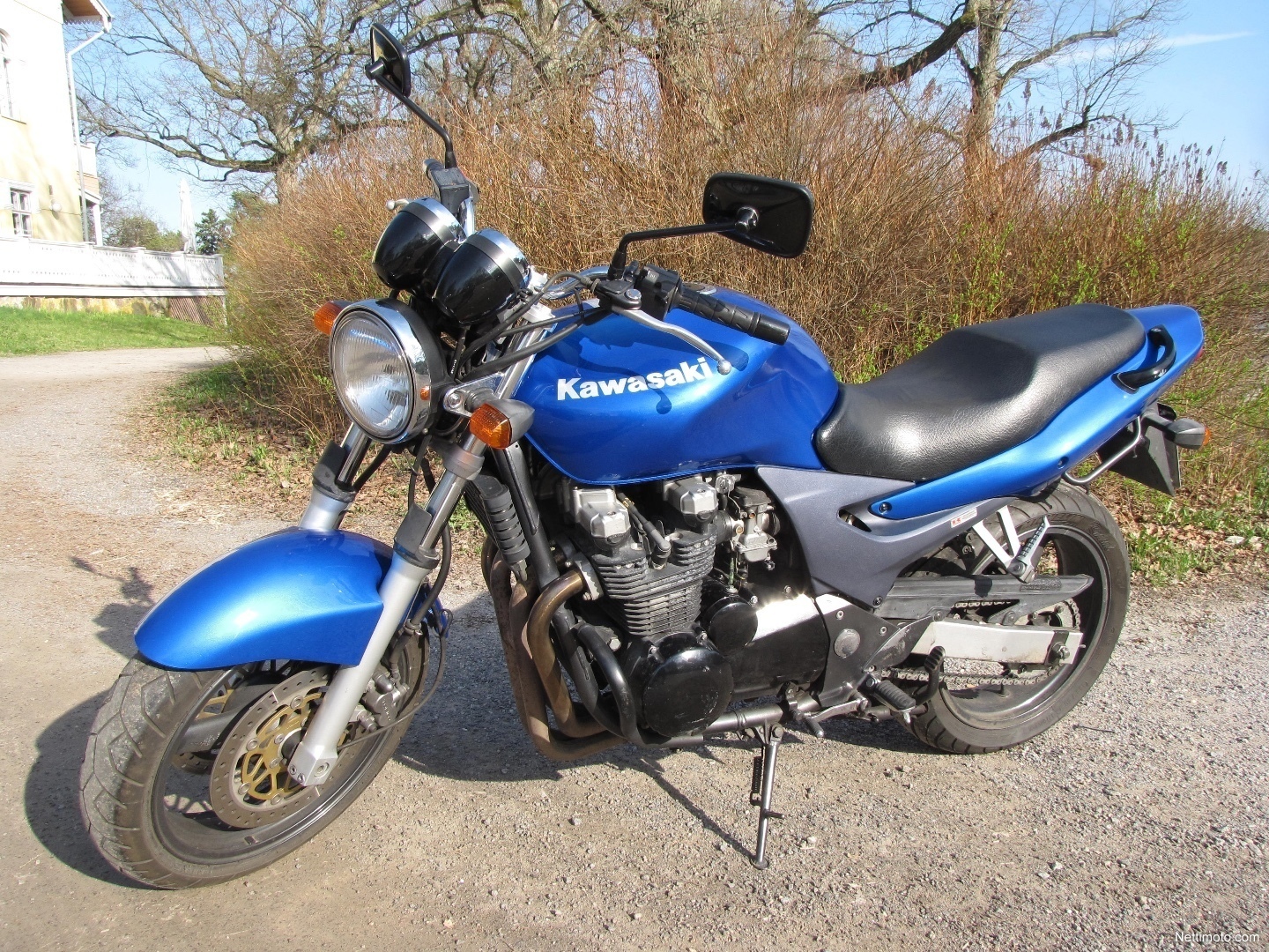 Kawasaki ZR-7